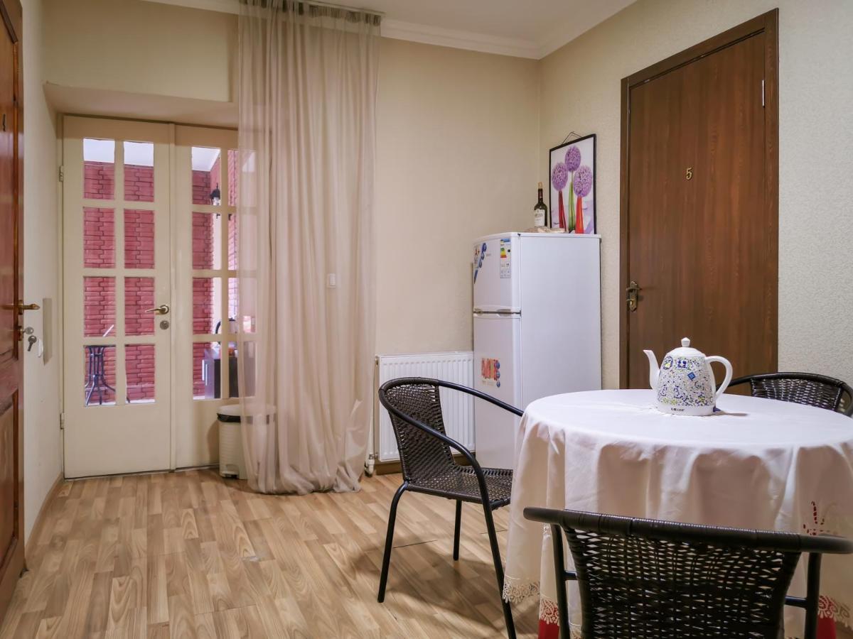 Myvibe Hotel Tbilisi Eksteriør billede